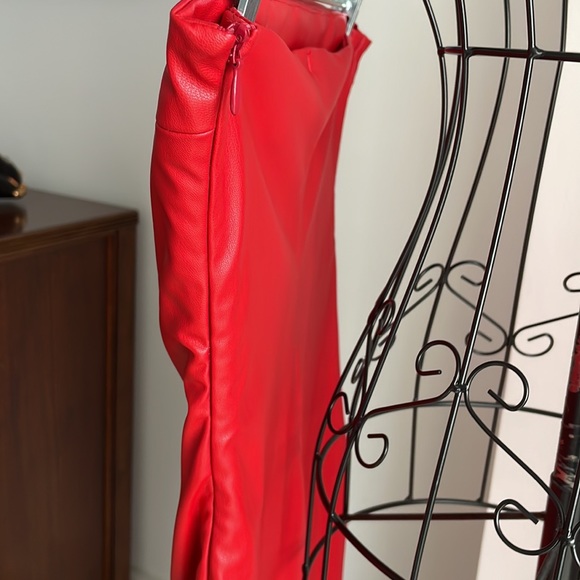 RED FAUX LEATHER DRESS - Picture 6 of 11